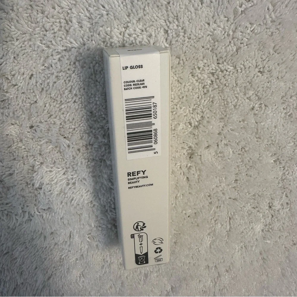 REFY Cream Lip Balm Gloss Natural Shine